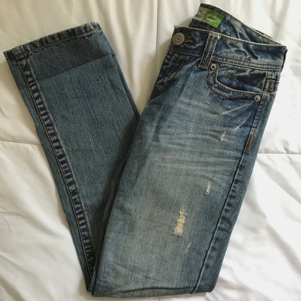 👖3/$27 Aeropostale Straight Leg Jeans - Picture 2 of 9